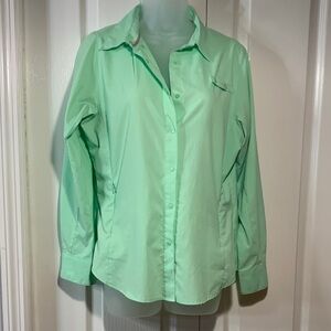 Columbia Green Button-Up Shirt Long Sleeve Small